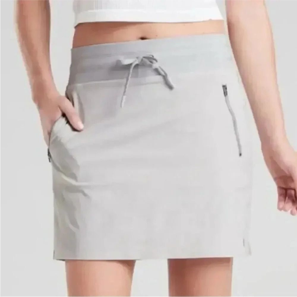 ATHLETA | Trekkie North Galactic Gray Mini Skort with Pockets Women’s Size 0